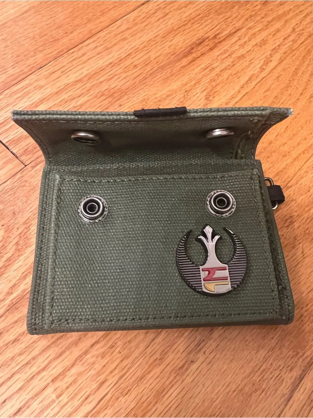Star Wars Canvas Trifold Wallet metal Rebel Alliance emblem limited edition